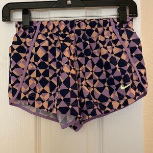 Nike Dri Fit  Athletic Gym Shorts Youth S